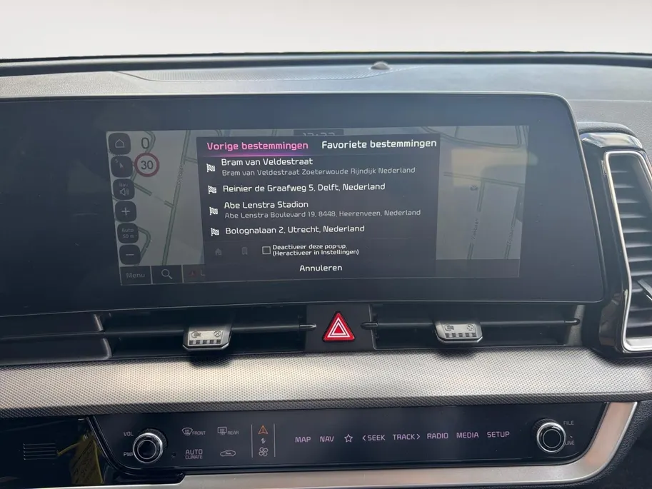 Kia Sportage 1.6 T-GDi Hybrid DynamicLine | Trekhaak | Navigatie | Camera | Adaptieve cruise control | Parkeersensoren voor en achter | Apple Carplay / Android Auto |