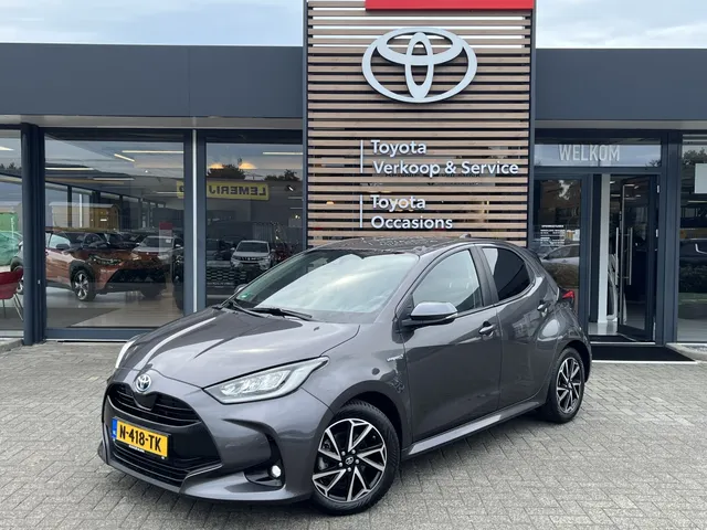 Toyota Yaris 1.5 Hyb. Dynamic Limited | Stoelverwarming | All Seasons