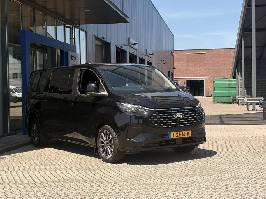Ford Transit Custom Tourneo 340 2.5 PHEV L2H1 Titanium X 1850 KG Trekgewicht I LUXURY PACK I TREKHAAK I DRIVER ASSISTANCE PACK I APPLE CARPLAY / ANDROID AUTO I