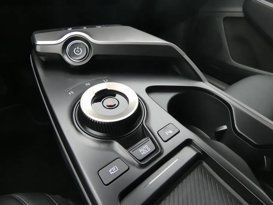 Kia EV6 63kWh 170pk RWD Light Edition | IN BESTELLING IN MEERDERE KLEUREN!