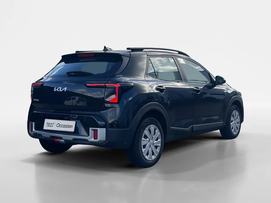 Kia Stonic 1.0 T-GDi MHEV DynamicLine | Navigatie | Parkeer camera | Cruise control | Stoel + Stuur verwarming | DEMO