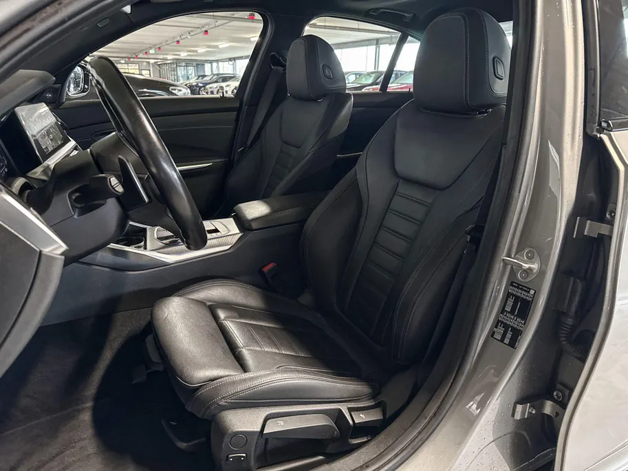 BMW 3 Serie Sedan 320i High Executive M-Sport