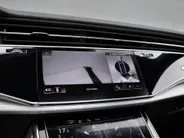 Audi Q8 55 TFSIe 381pk Tiptronic Quattro Pro Line S · Panoramadak · 360 Camera · Wegklapbare Trekhaak · Apple/Android Car Play · Luchtvering · 21'' Inch ·
