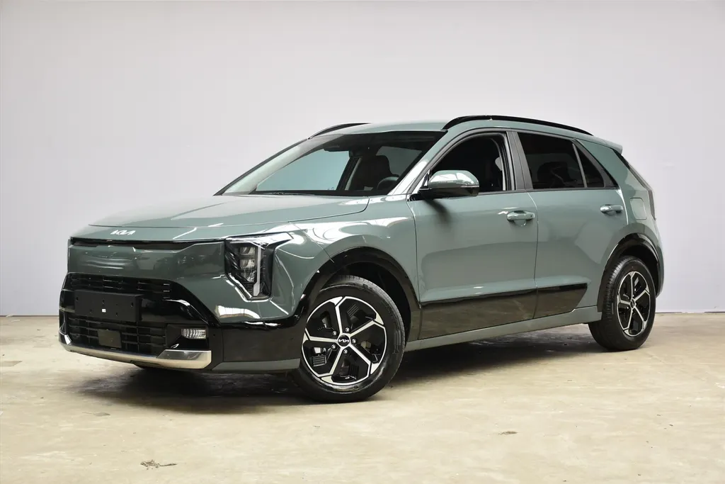Kia Niro 1.6 GDi Hybrid 138pk DCT6 DynamicLine Direct leverbaar!