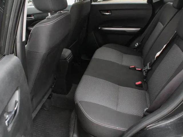 Suzuki Vitara 1.4 Boosterjet Select Hybrid Automaat | Navi | Camera | Trekhaak | Cruise | Lm-Velgen