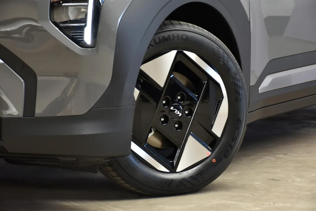 Kia EV3 58,3 kWh 204pk Plus