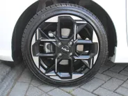 Kia Picanto 1.0 DPI GT-Line | Stuur-/stoelverwarming | Schuifdak | Camera | Dodehoek detectie | Telefoonlader | Clima | Navi | 16' LM | LED | Cruise |