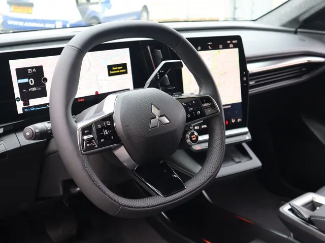 Mitsubishi Eclipse Cross Instyle 87 kWh