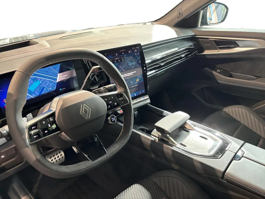Renault Espace E-Tech full hybrid 200 esprit Alpine 7p. | Nu uit voorraad leverbaar met € 8.200,- Zeeuw & Zeeuw voorraadkorting en 5 jaar Gratis fabrieksgarantie !