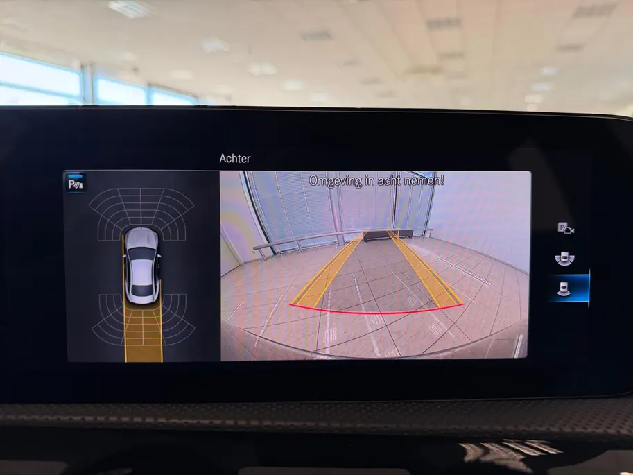 Mercedes-Benz CLA 180 AUTOMAAT | LUXURY LINE | APPLE CARPLAY | NL-AUTO |