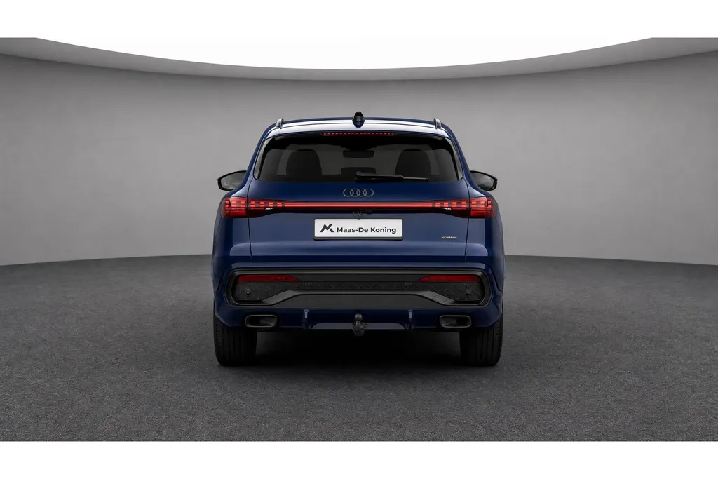 Audi Q5 e-hybrid quattro S edition 299 PK · Tech plus · MMI bijrijdersdisplay · Trekhaak elek. wegklapbaar