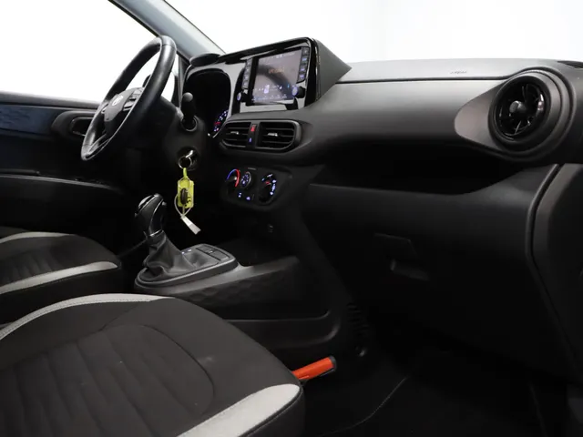 Hyundai i10 1.0 Comfort Smart 5-zits AUTOMAAT , NAVIGATIE