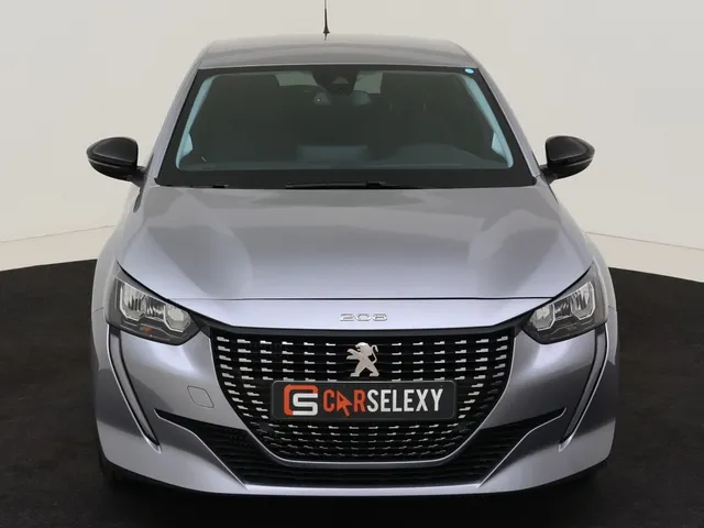 Peugeot 208 1.2 PureTech Allure Navi via Carplay | Cruise Control
