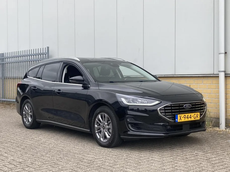 Ford Focus 1.0 EcoBoost Hybrid 125 pk Titanium SYNC 4 Navigatie - Apple Carplay/ Android Auto- Winter Pack - 16inch Lichtmetalen velgen