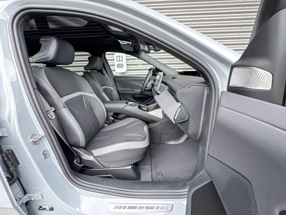 BMW iX3 40 eDrive 83 kWh