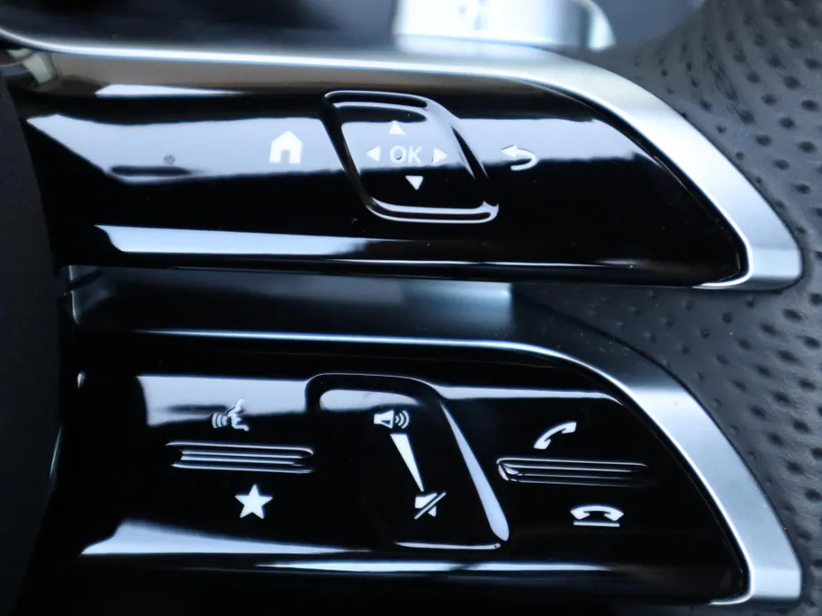 Mercedes-Benz CLE Coupé 300 e EQ Hybrid Autom.