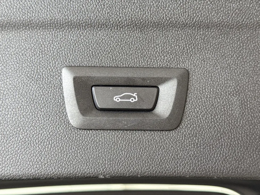 BMW iX xDrive45 Innovation Pack