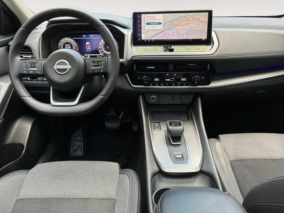 Nissan QASHQAI N Connecta Navi | Pano dak | LM Velgen |