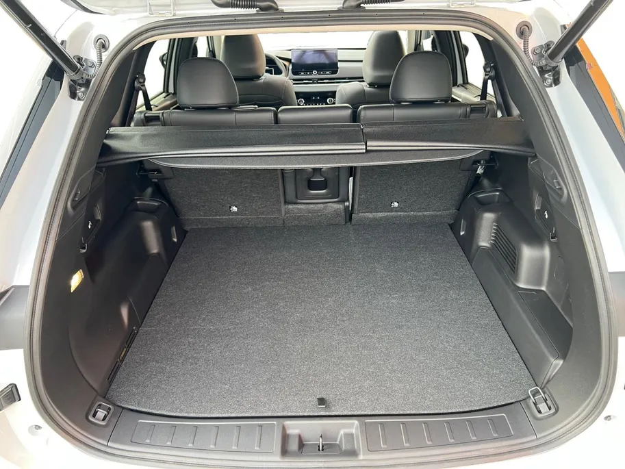Mitsubishi Outlander 2.4 PHEV Instyle € 5.000 euro korting eigen voorraad| 8 jaar garantie| Snel leverbaar | Totaalprijs op is op.m26