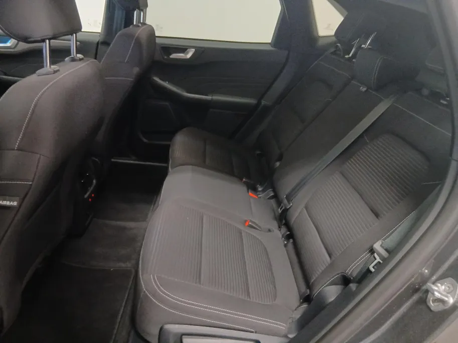 Ford Kuga 2.5 PHEV Titanium | Trekhaak Elektrisch | Adap. Cruise | Winter Pack | Elektrische achterklep |