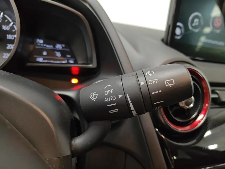 Mazda 2 1.5 e-SkyActiv-G 90 Homura | Achteruitrijcamera | Adaptive Cruise Control | LED | 16' LM Velgen