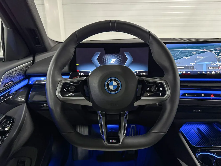 BMW i5 Touring eDrive40