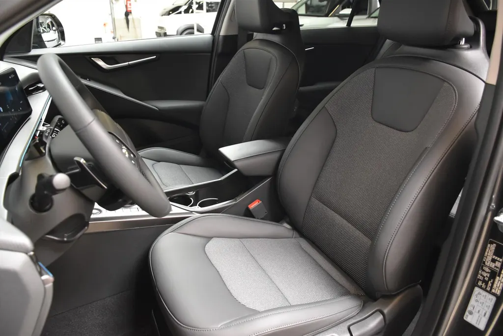 Kia Niro 1.6 GDi Hybrid 138pk DCT6 DynamicLine Direct leverbaar!