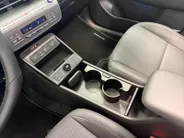 Hyundai Kona 1.6 HYBRID | PREMIUM SKY | OPEN DAK | MIRAGE GREEN |