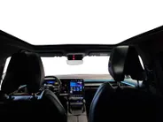 Renault Austral 1.2 E-Tech full hybrid 200 iconic * Panorama Dak  * Cruise Control Adaptief * Trekhaak Afneembaar * 360 Camera * Carplay * Winterpack * LM Velgen * 12 Maanden BOVAG Garantie *