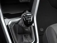 Volkswagen T-Roc 1.0 TSI 110pk Life · Trekhaak · Camera · Dodehoeksensoren · Adaptive Cruise Control · Apple/Android Car Play · Clima ·