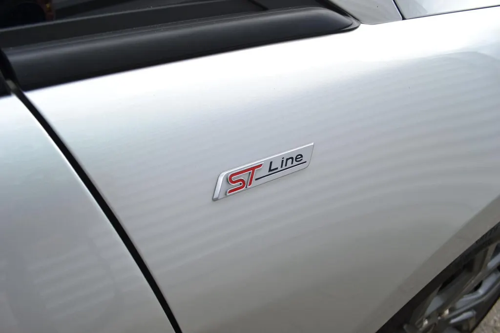 Ford Fiesta 1.0 ECOB. 95PK ST LINE X|NAVI|CARPLAY|MOOI!