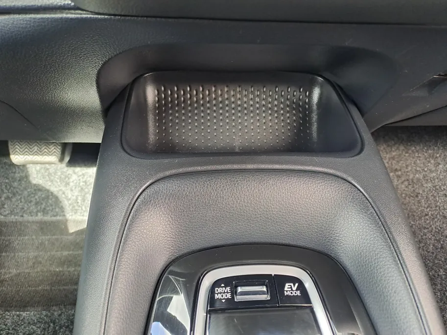 Toyota Corolla Touring Sports 1.8 Hybrid Business | Camera | Adaptieve Cruise | Airco Automatisch | Automaat | Apple Carplay/Android Auto | Apple Carplay/Android Auto
