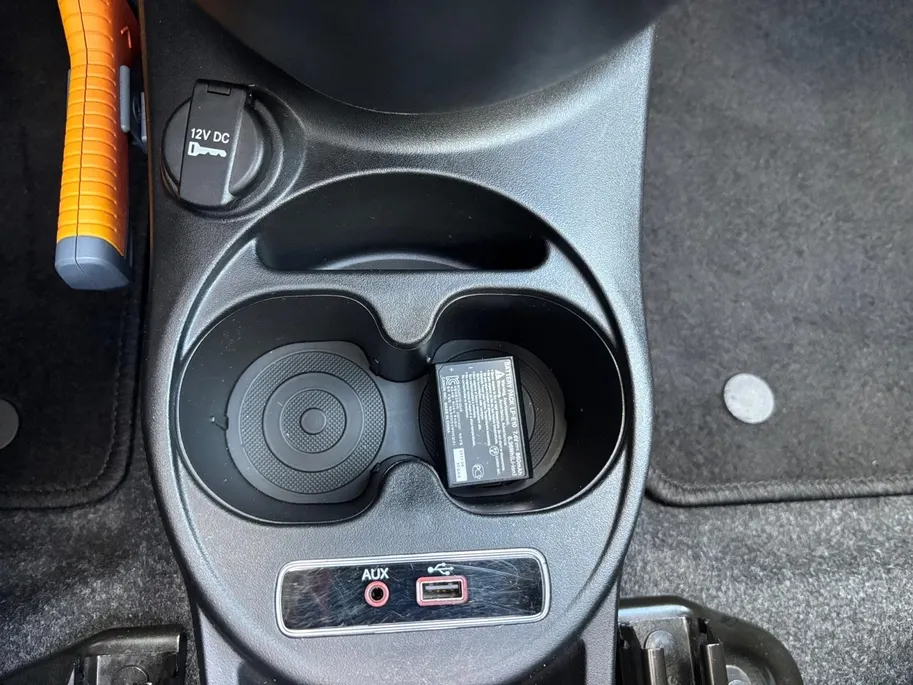 Fiat 500C 0.9 TwinAir Turbo Lounge | Panoramadak | Bluetooth | Parkeersensoren | Navigatie