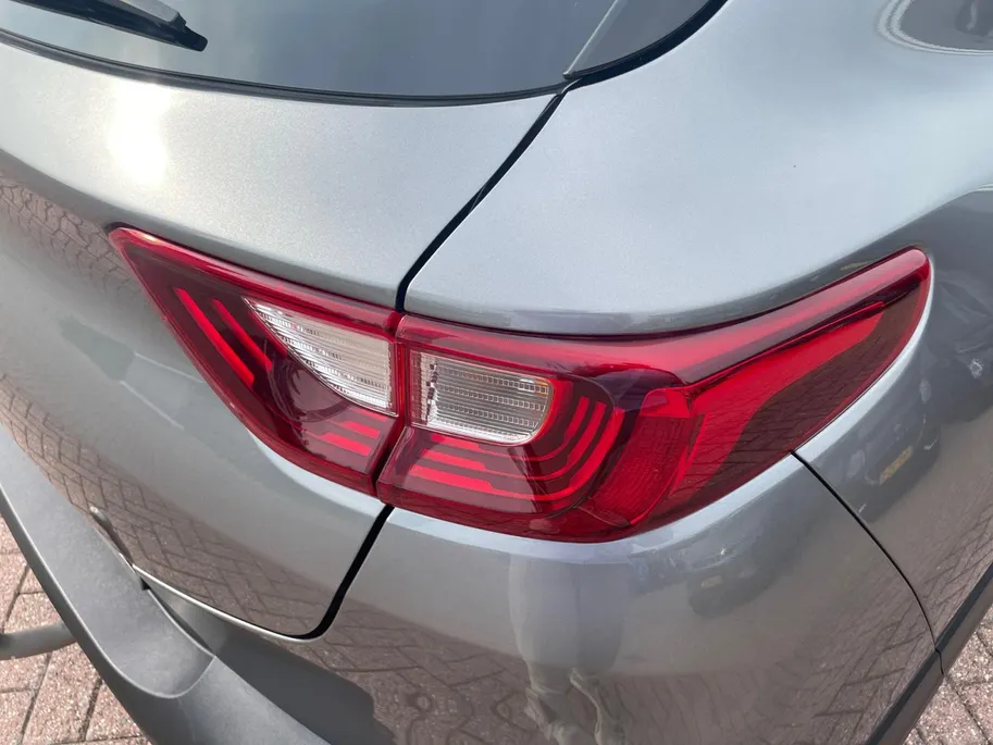 Kia Stonic 1.0 T-GDi MHEV DynamicPlusLine | TREKHAAK | CAMERA | PARKEERSENSOREN | CLIMATE | LAGE KILOMETERS |