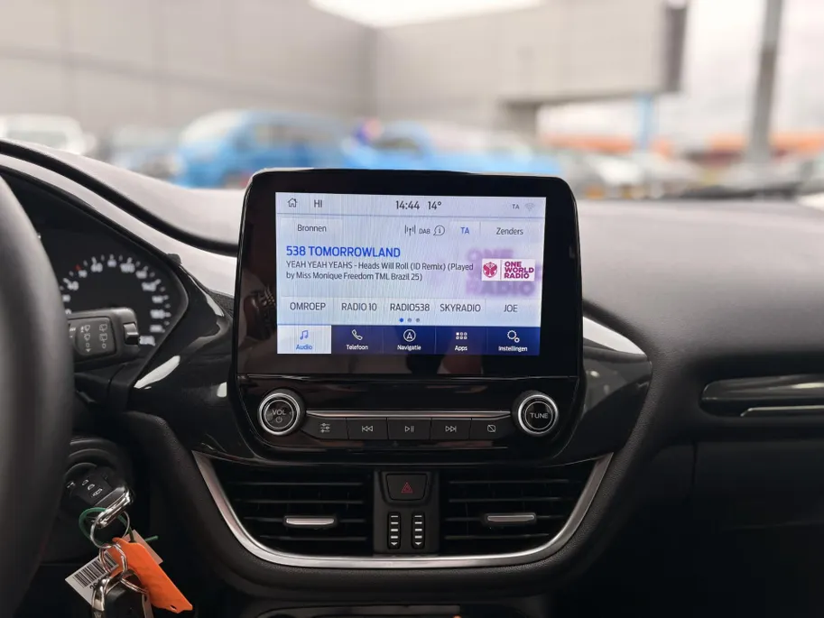 Ford Puma 1.0 EcoBoost Hybrid Titanium I WINTER PACK I ACHTERUITRIJCAMERA I COMFORT PACK 2 I APPLE CARPLAY/ANDROID AUTO I MEGABOX I