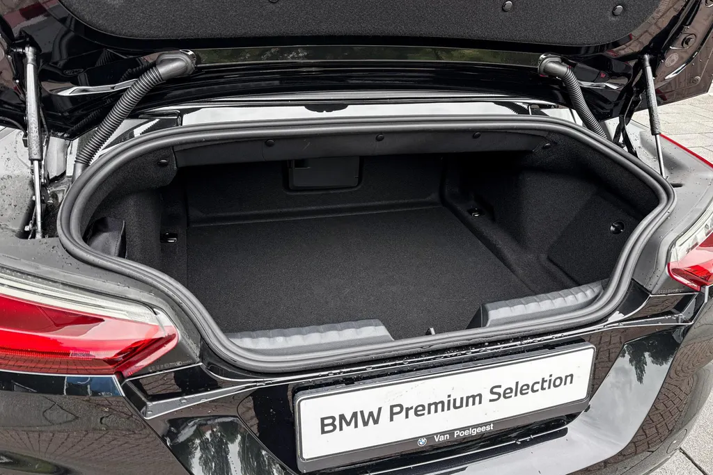 BMW Z4 sDrive20i High Executive