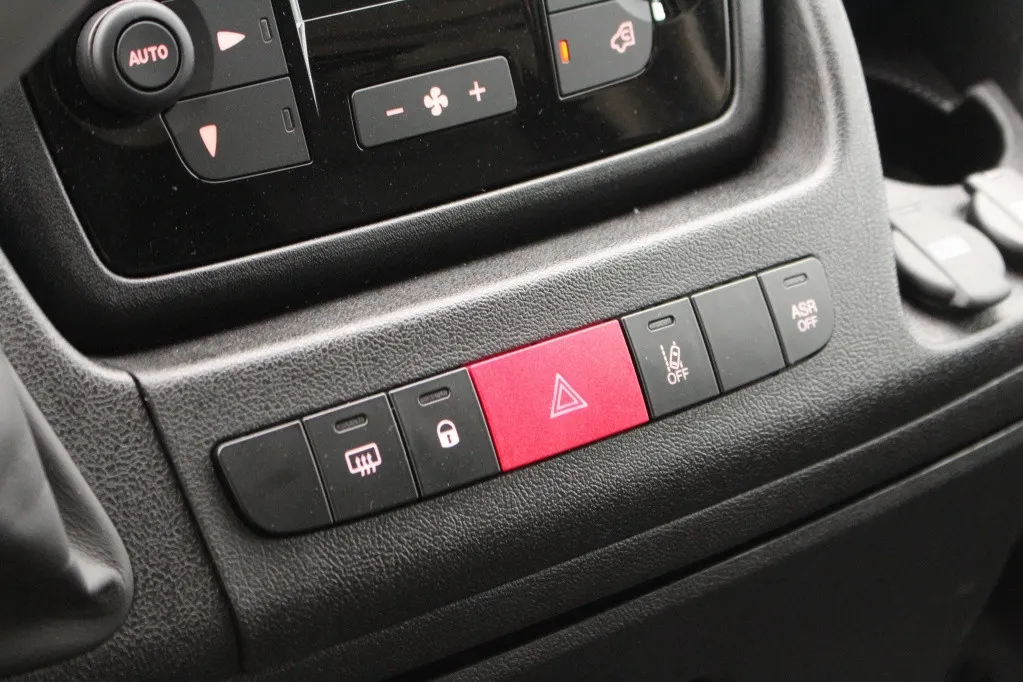 Fiat E-Ducato e-Ducato 3.5t GESLOTEN BESTEL L3H2 BEV 47kWh