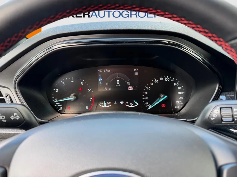 Ford Focus Wagon 1.0 EcoBoost Hybrid ST Line WINTER PACK I DRIVER ASSISTANT PACK I ACHTERUITRIJCAMERA I ACC I APPLE CARPLAY / ANDROID AUTO I