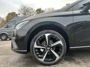 SEAT Ibiza FR Business Connect 1.0 EcoTSI 70 kW / 95 PK Hatch 5 deurs | 5 versn. handbak |  18 inch lichtmetalen velgen | Herwaardering | Privatelease 420,- Per maand!