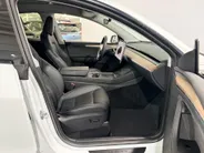 Tesla Model Y 351PK Long Range AWD 75 kWh Automaat | 1e eigenaar | Panoramadak | Basic Autopilot | 360 Camera | Stoelverwarming | Leder | Elektrische Achterklep | Elektrische Stoelen | Full LED |