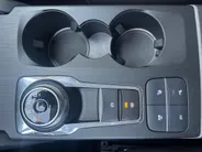 Ford Kuga Ford Kuga 2.5 PHEV Titanium stoel/stuurverwarming | panoramadak