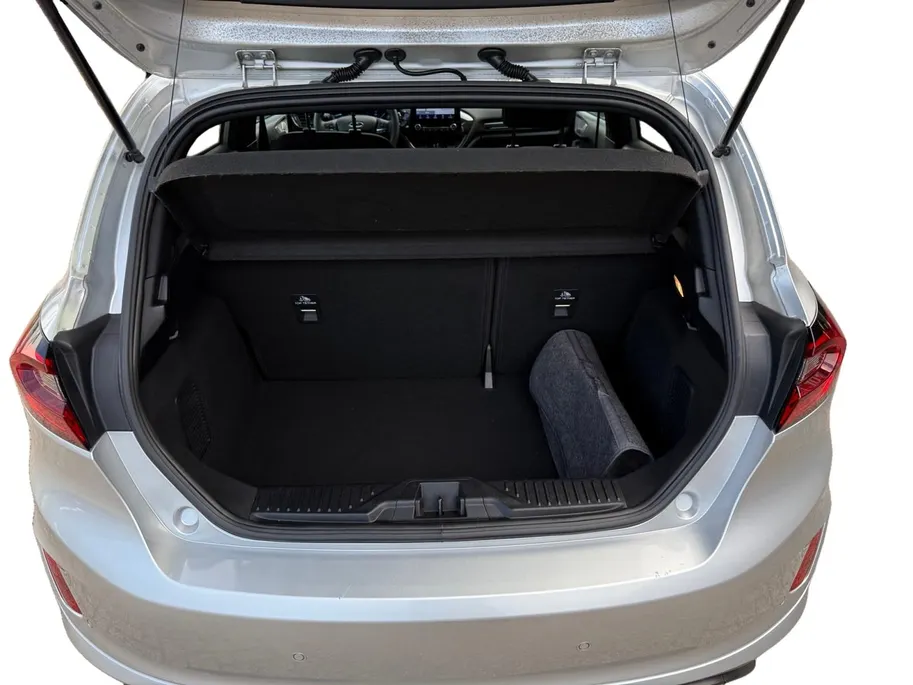 Ford Fiesta 1.0 EcoBoost Hybrid ST-Line X | NL Auto | 1ste eigenaar volledig dealeronderhouden | Winter Pack | Driver Assistance Pack | Achteruitrijcamera | Apple Carplay & Android Auto |