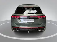 Volkswagen Tiguan 1.5eTSI/150PK R-Line · Panoramadak · Trekhaak · 360°Camera + Parkeersensoren · Garantie t/m 06-01-2030 of 100000km.