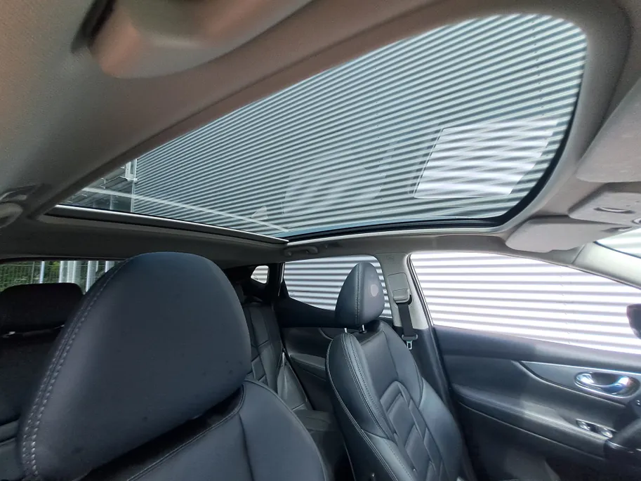 Nissan QASHQAI 1.3 DIG-T Premium Edition | Cruise control | Navi |  DAB | Apple Carplay/Android Auto | 360 Camera | Panorama Dak | Automaat | Leer |  Keyless entry | Keyless start
