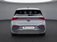 CUPRA Born Impulse 62 kWh 204pk · SOH 94,9% · Camera · Keyless · Apple/Android Car Play · Stuurwielverwarming · ACC · Sfeerverlichting · Garantie t/m 19-07-2027 of 80.000km