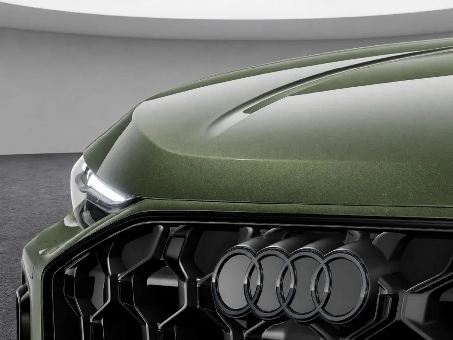 Audi Q5 Sportback 2.0 TFSI e-hybrid quattro S edition Competition 367 PK · Glazen panoramadak · Head-up display · B&O premium 3D