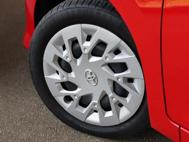 Toyota Aygo 1.0 VVT-i x-play Automaat | Camera | Apple Carplay & Android Aut