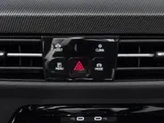 Volkswagen Golf 1.5 eHybrid 272pk GTE · Panoramadak · 360 Camera · Wegklapbare Trekhaak · Stoel &-Stuurverwarming · Dodehoeksensoren · 19'' Inch · Garantie t/m 13-08-2030 of 100.000km