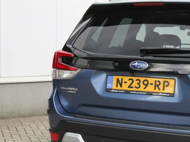 Subaru Forester 2.0i e-BOXER Luxury | Navi | Camera | Trekhaak
