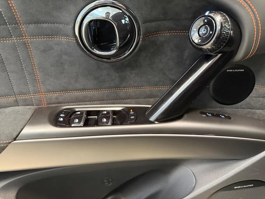 Genesis GV60 MAGMA | 84 KWH | HIGH PERFORMANCE | 4WD |